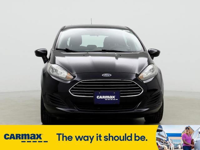 2019 ford fiesta se