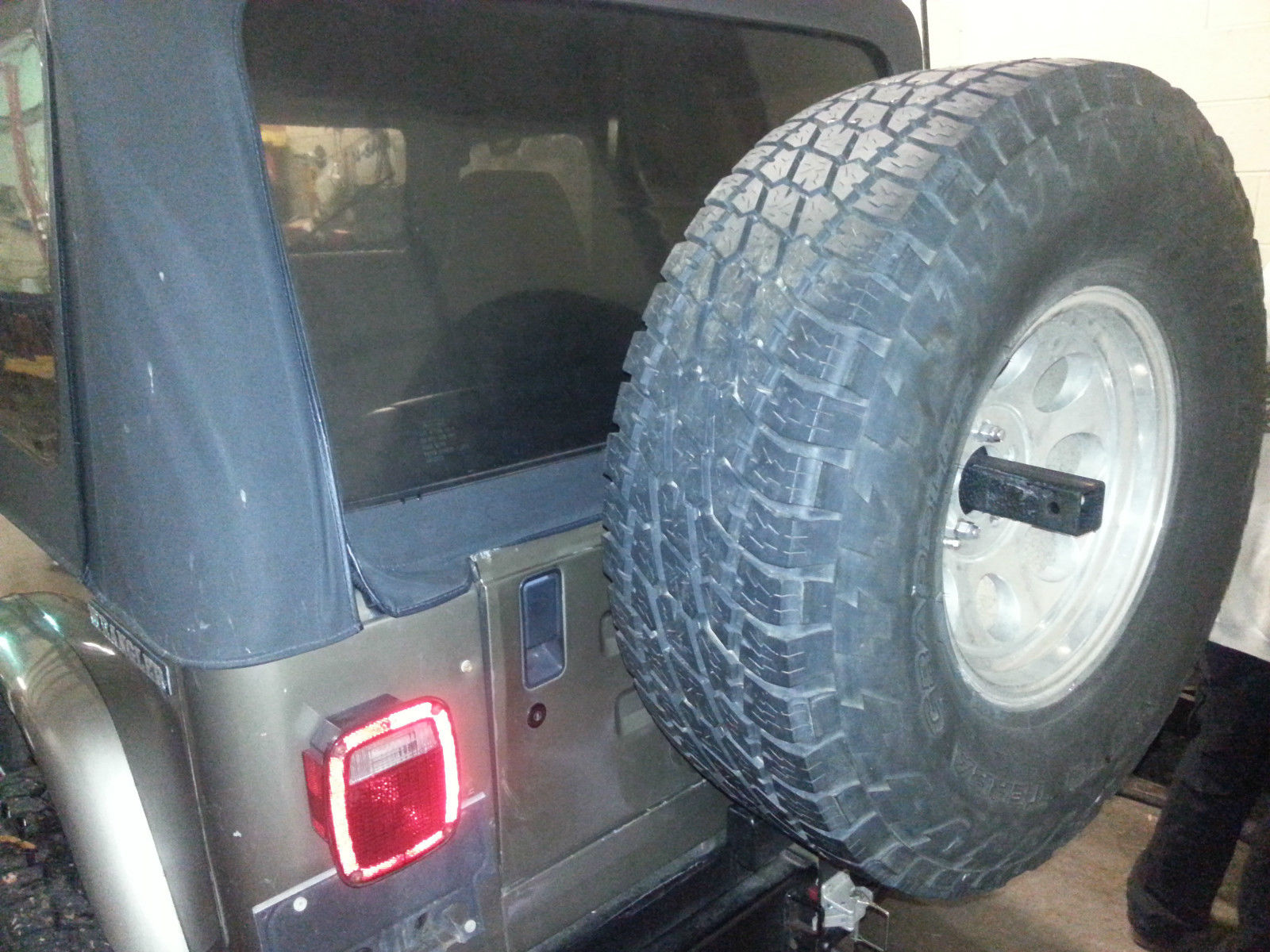 1989 jeep wrangler base sport utility 2-door 4.2l