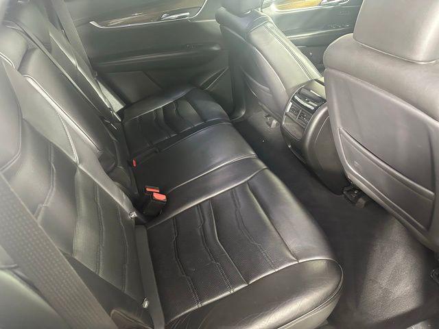 2019 cadillac xt5 platinum