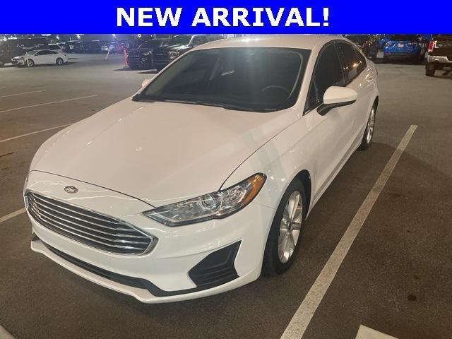 2020 ford fusion hybrid se