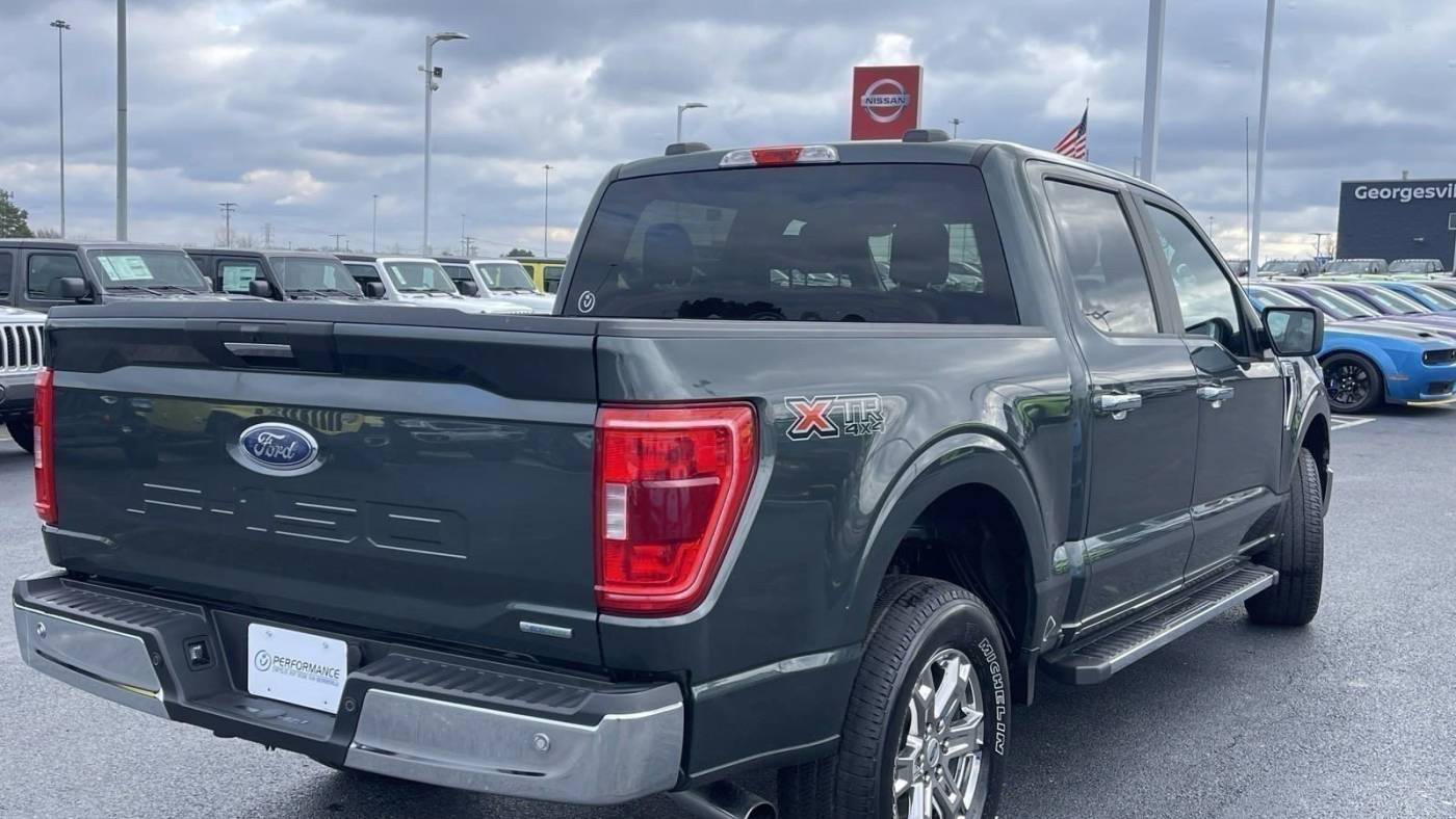 2021 ford f-150 xlt