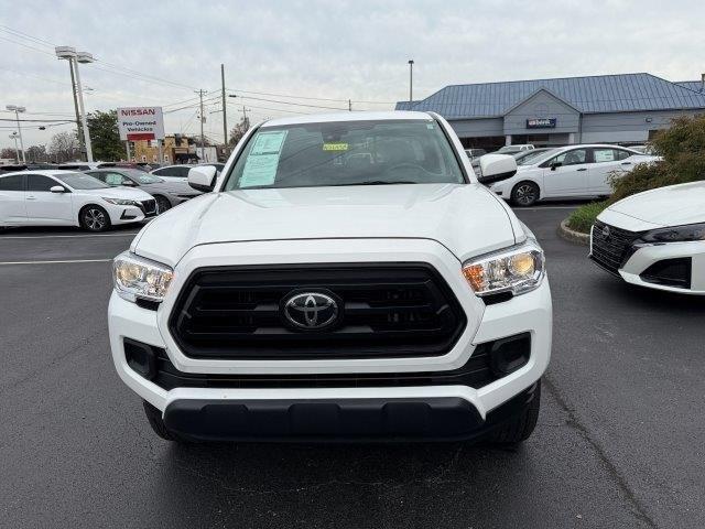 2022 toyota tacoma sr