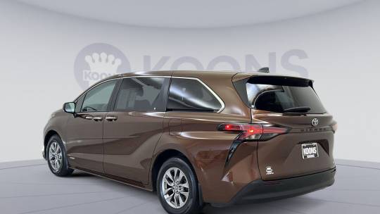 2021 Toyota Sienna