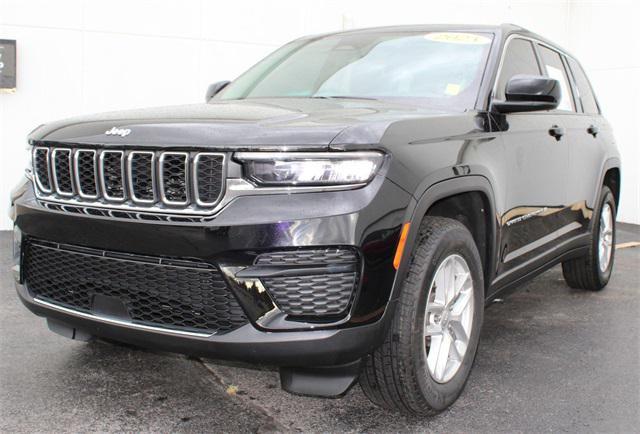 2023 jeep grand cherokee laredo