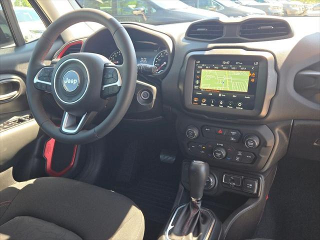 2023 jeep renegade trailhawk