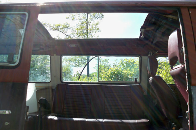1978 champagne edition vw bus with sunroof