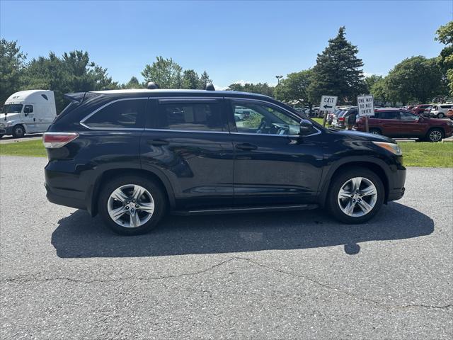 2015 toyota highlander limited