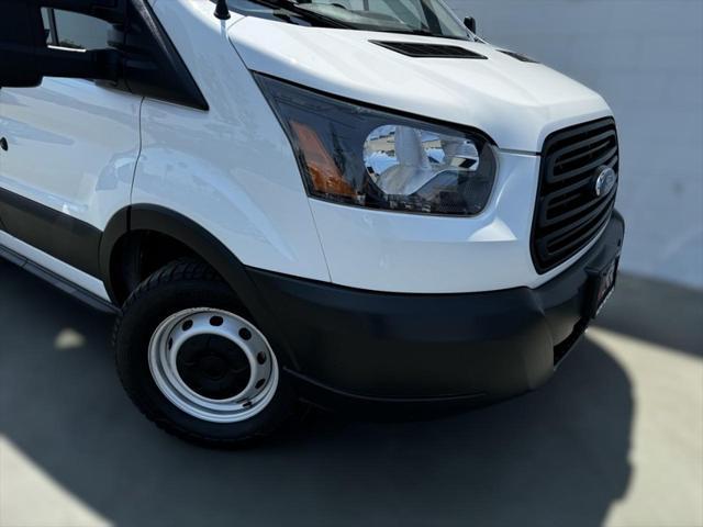 2019 ford transit-250 base