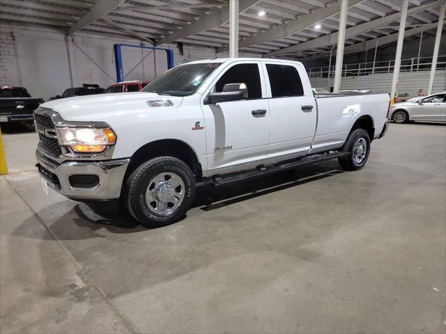 2022 ram 2500 tradesman 4x4 4dr crew cab 8 ft. lb pickup