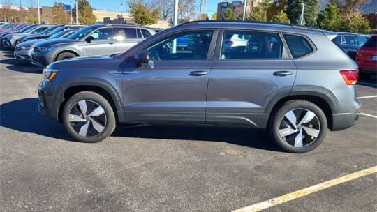2024 Volkswagen Taos
