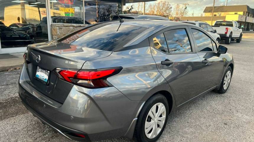 2021 nissan versa s