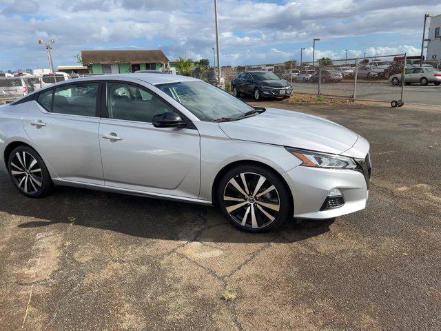 2021 nissan altima sr fwd