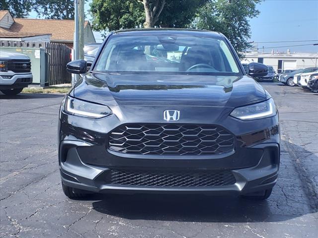 2023 honda hr-v lx
