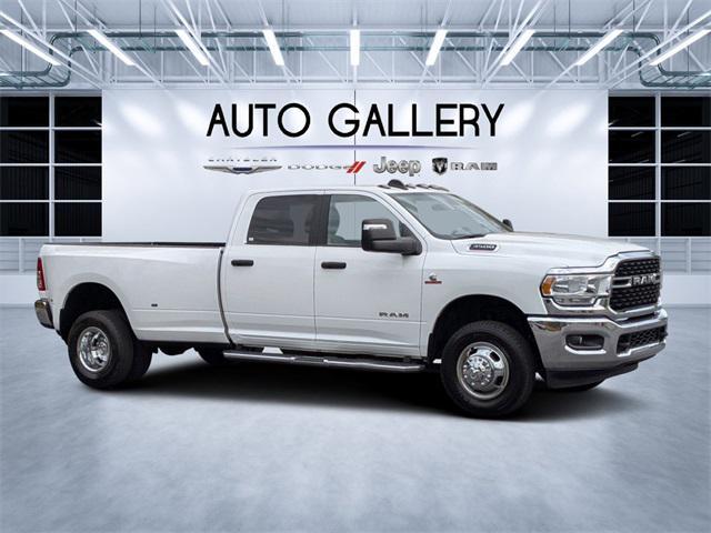2024 ram 3500 big horn crew cab 4x4 8' box