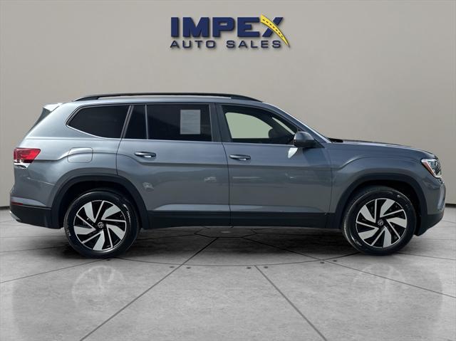 2024 volkswagen atlas 2.0t se w/technology 4motion