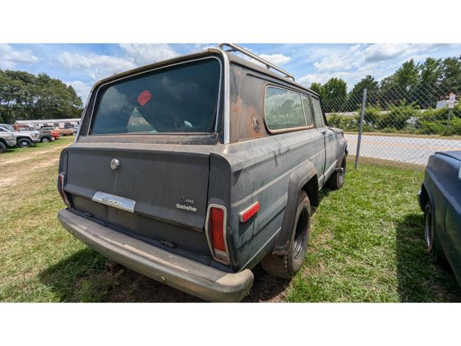 1979 jeep cherokee in gray court, south carolina
