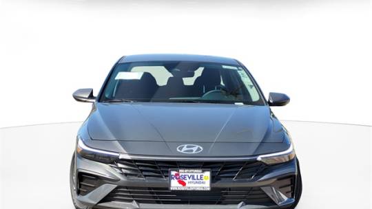 2024 Hyundai Elantra