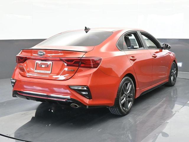2021 kia forte gt-line