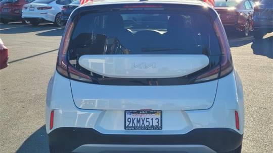 2024 kia soul lx