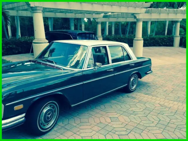 72 mercedes-benz 280se 4.5l v8 gas automatic transmission original manuals/tools