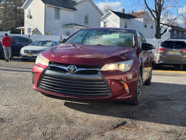 2015 toyota camry le