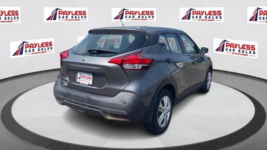 2020 nissan kicks s