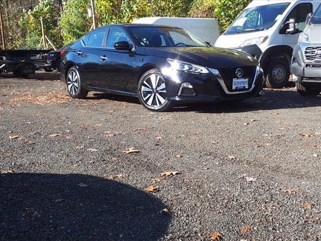 2022 nissan altima 2.5 sv