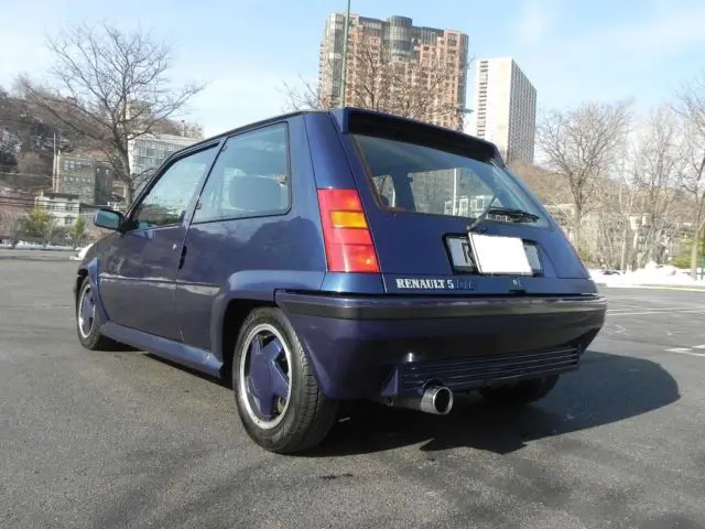 1990 renault r5 gte. amazing 8,935 km. mint! no reserve