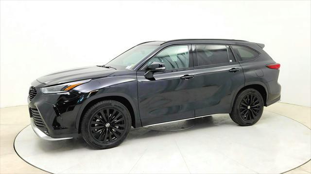 2023 toyota highlander xse