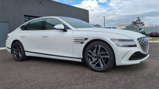 2025 Genesis G80