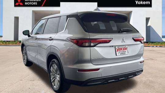 2024 Mitsubishi Outlander