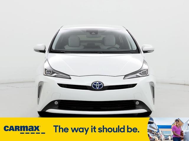 2022 toyota prius xle
