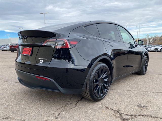 2023 tesla model y long range