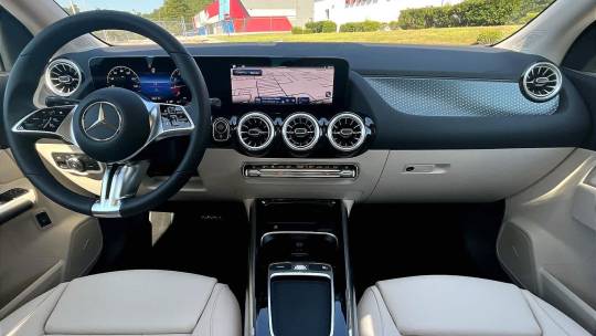 2025 Mercedes-Benz GLA