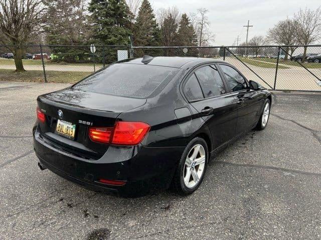 2013 bmw 3 series in plymouth, michigan
