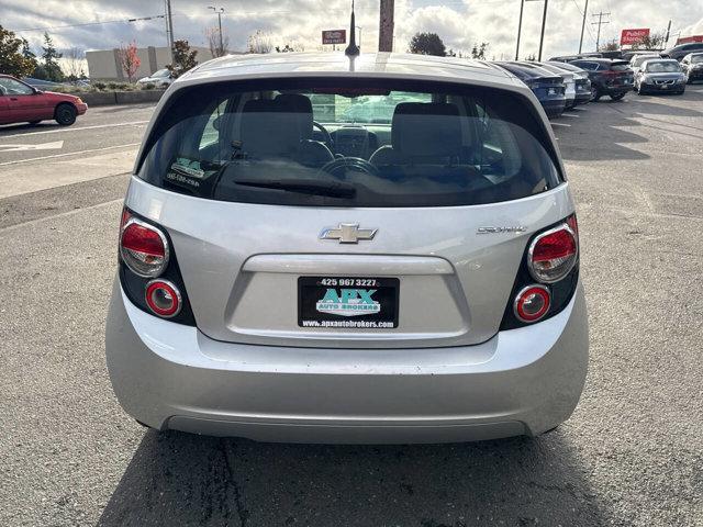2013 chevrolet sonic ls