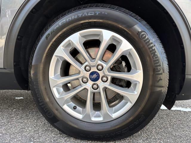 2021 ford escape se