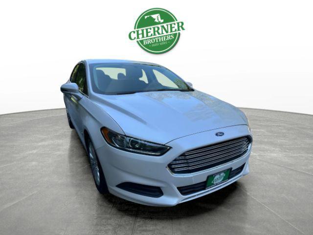 2016 ford fusion hybrid se