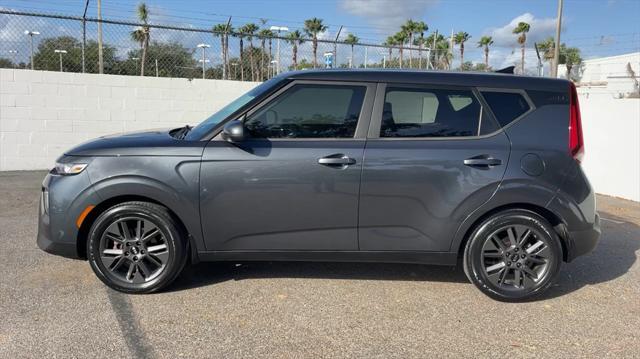 2021 kia soul s