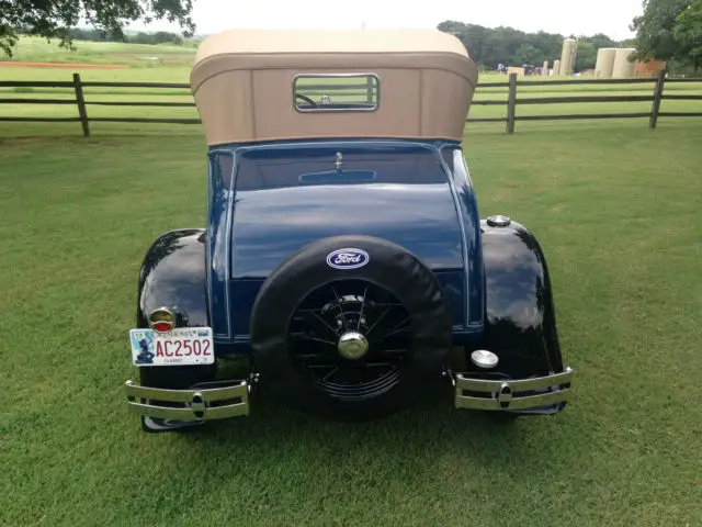 1930 model a ford deluxe roadster