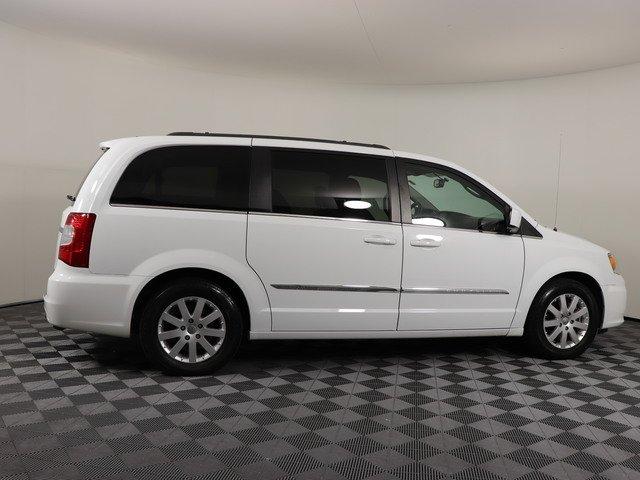 used 2015 chrysler town & country touring cookeville, tn 38501 for sale in algood, tennessee