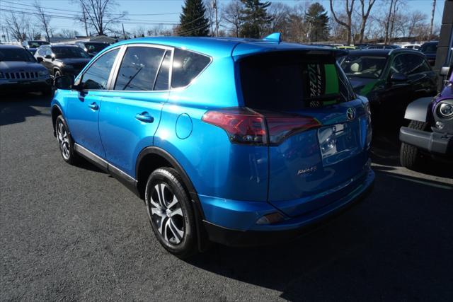 2017 toyota rav4 le