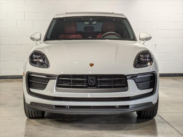 2023 porsche macan base