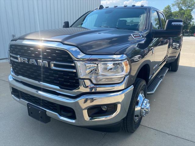 2023 ram 3500 big horn crew cab 4x4 8' box