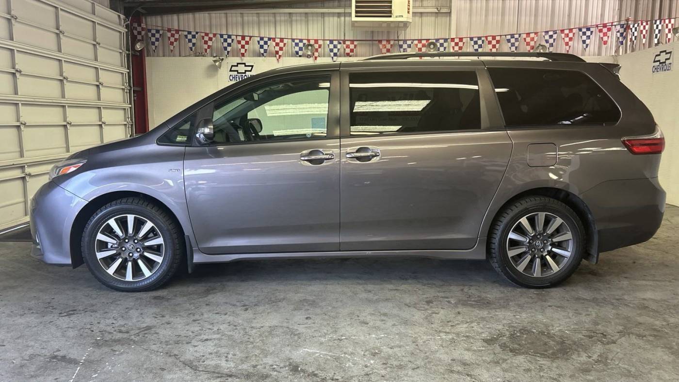 2020 toyota sienna