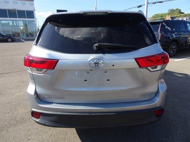 2018 toyota highlander le plus