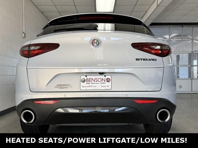 2021 alfa romeo stelvio base