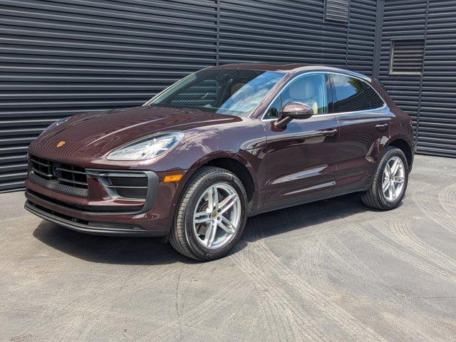2024 porsche macan base