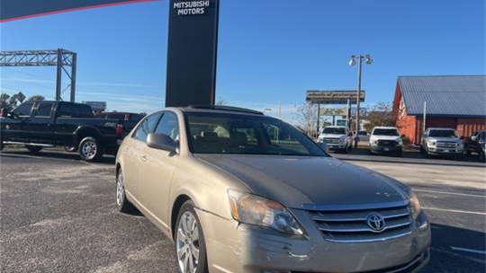 2005 Toyota Avalon