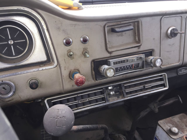 1966 gmc truck c20 dually 305e v-6 4-speed